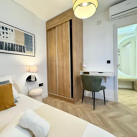 Elegance In The Heart Of * Malaga