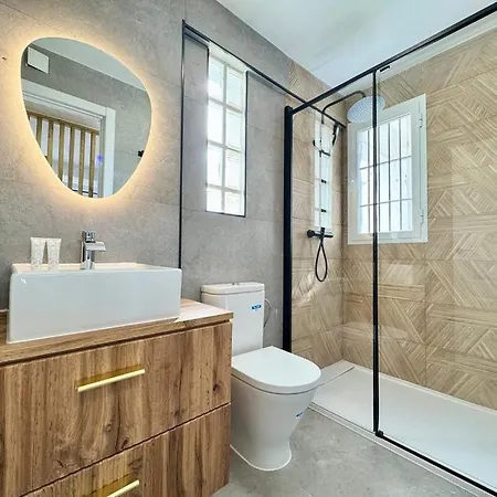 Apartment Elegance In The Heart Of Malaga