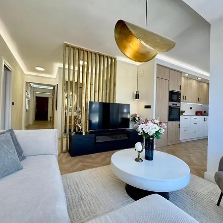 Elegance In The Heart Of *