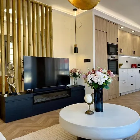 Apartment Elegance In The Heart Of