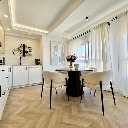 Elegance In The Heart Of *