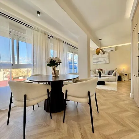 Elegance In The Heart Of * Malaga