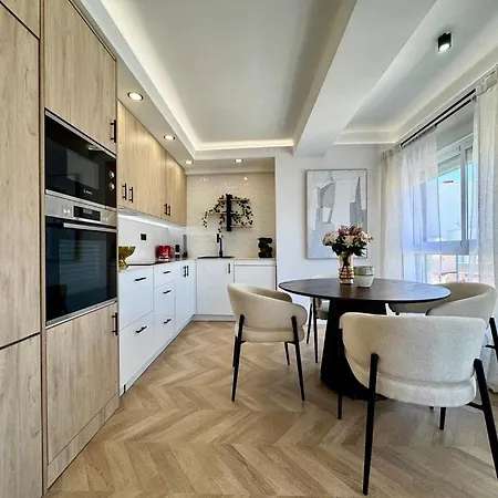 Elegance In The Heart Of