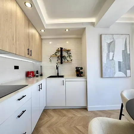 Elegance In The Heart Of * Malaga