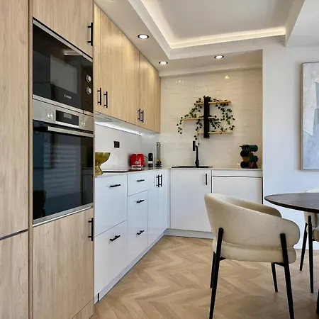 Elegance In The Heart Of