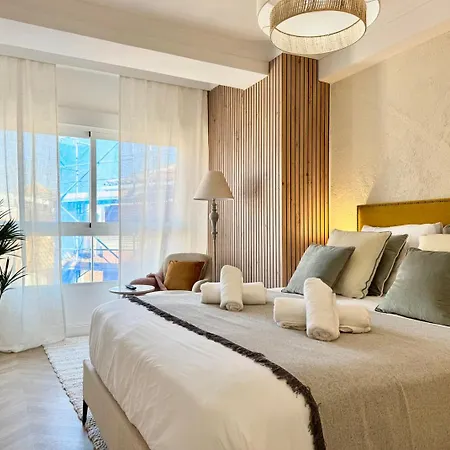 Elegance In The Heart Of Apartment *